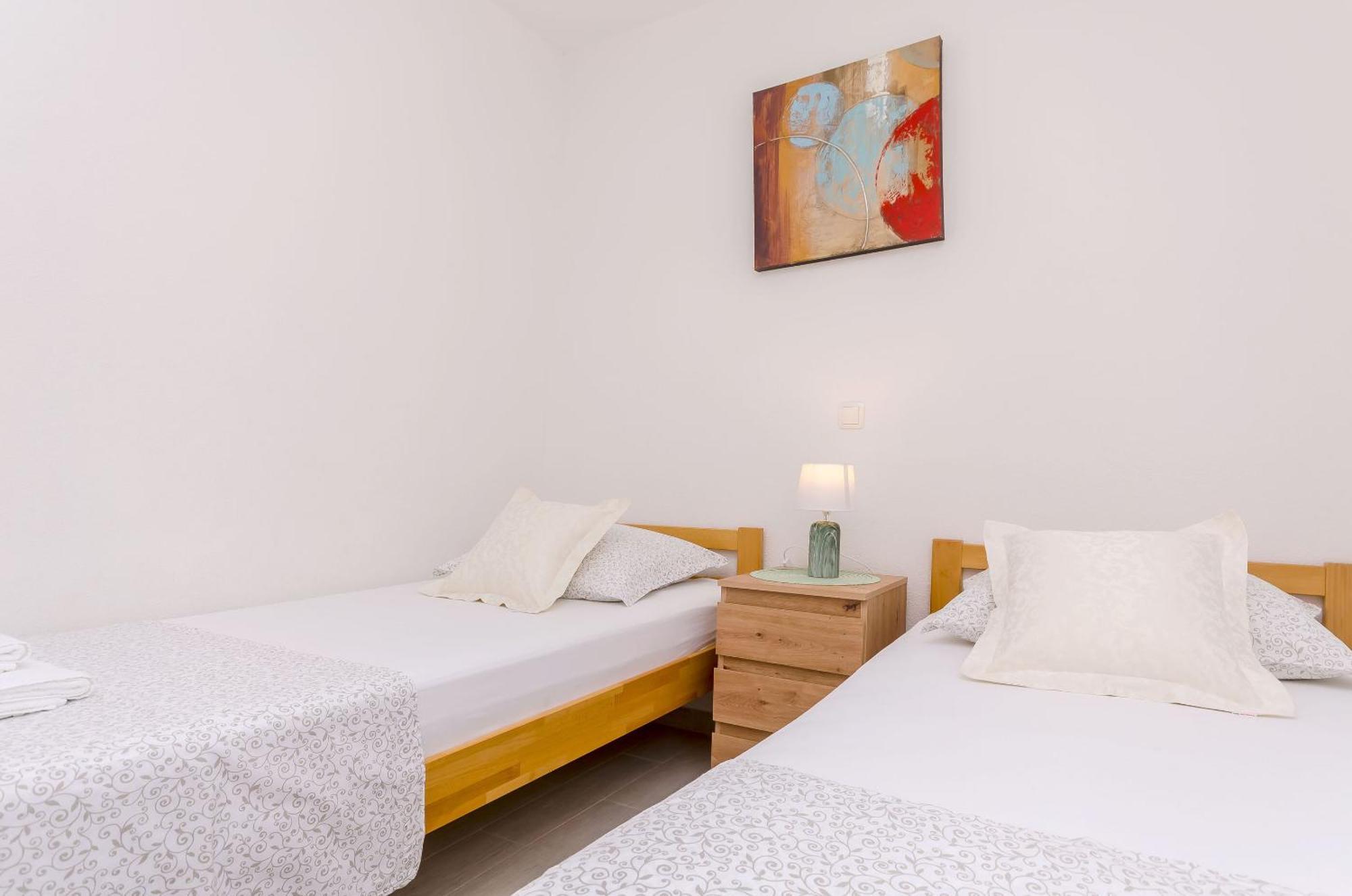 Apartments Toni Vinišće Kültér fotó