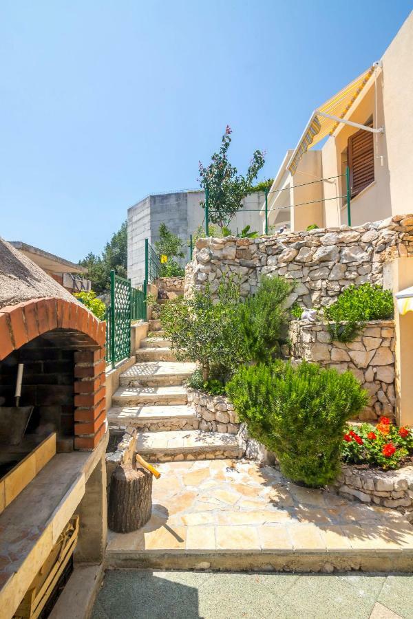 Apartments Toni Vinišće Kültér fotó